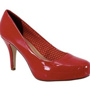 *SOLD* Madden Girl Cherry Red Platform Pump Heels